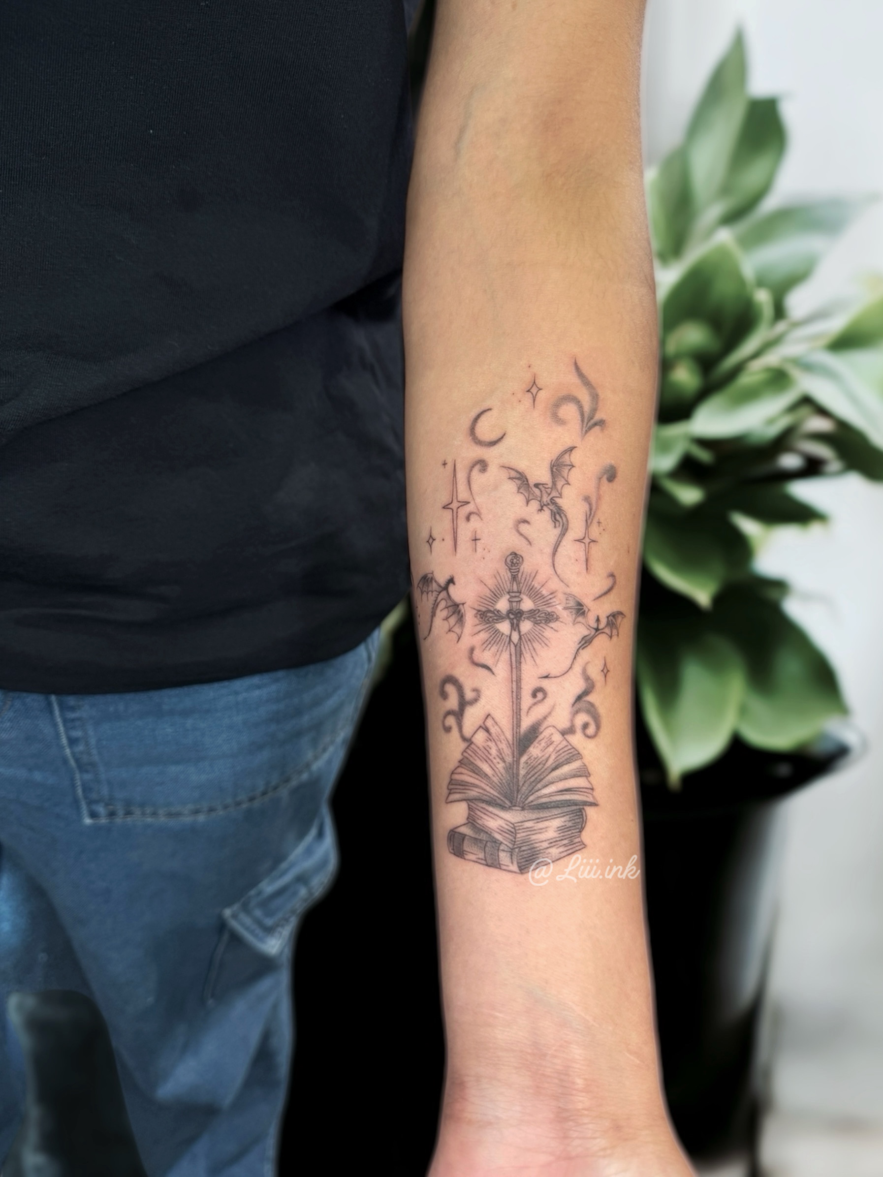 Custom tattoo artwork by Li at Horimu Studio